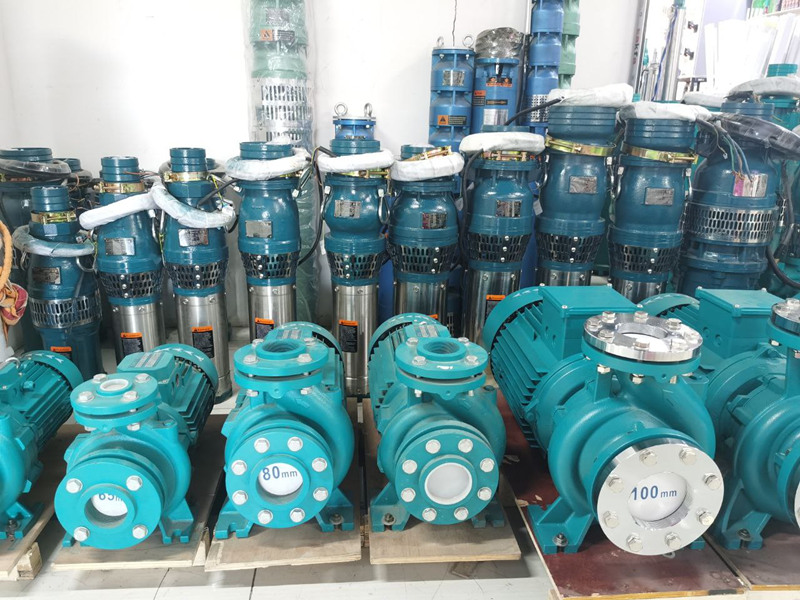 Ищете качественный и недорогой водяной насос?